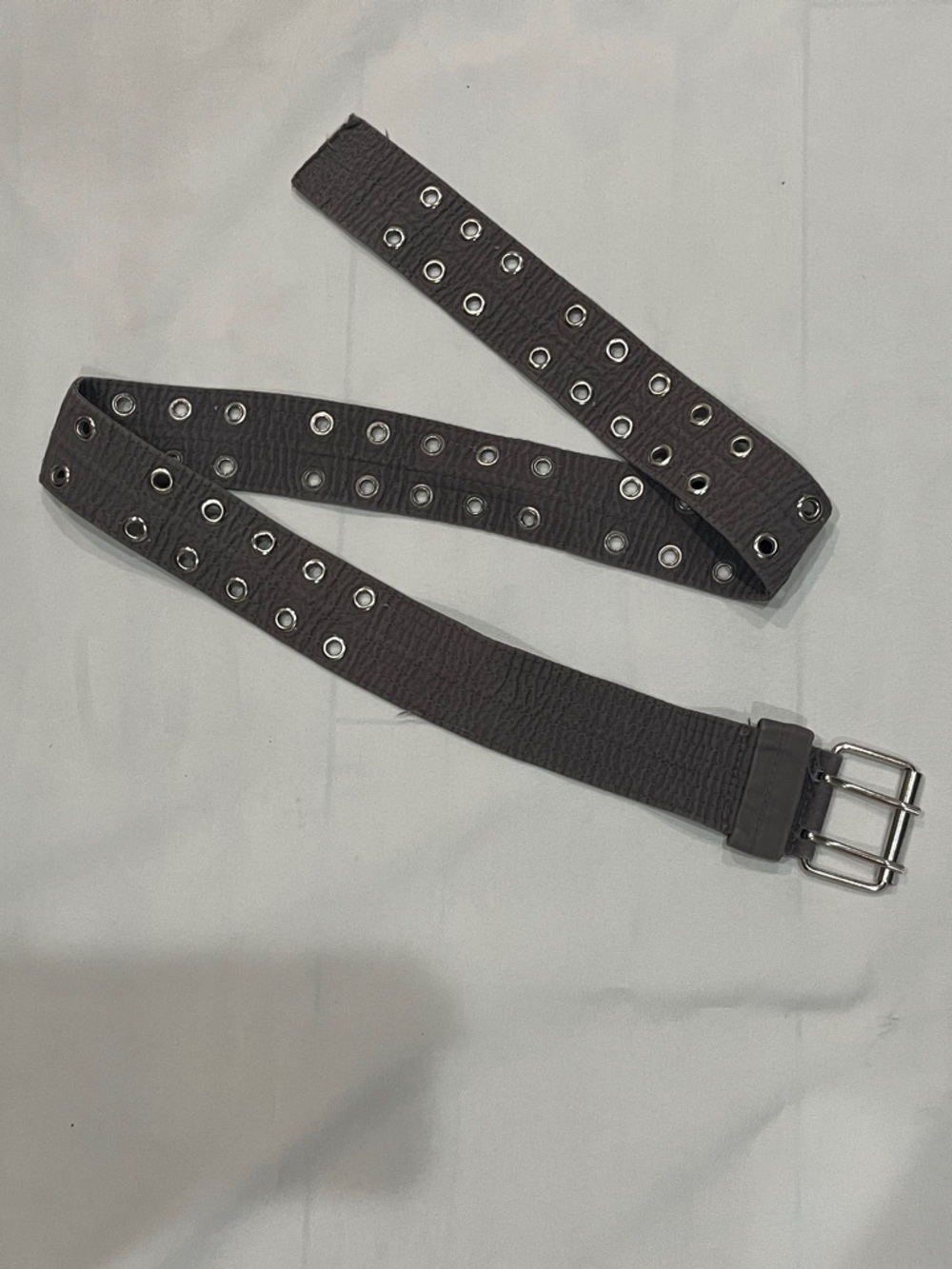 Unisex Double-Prong Grommet Belt - grey
